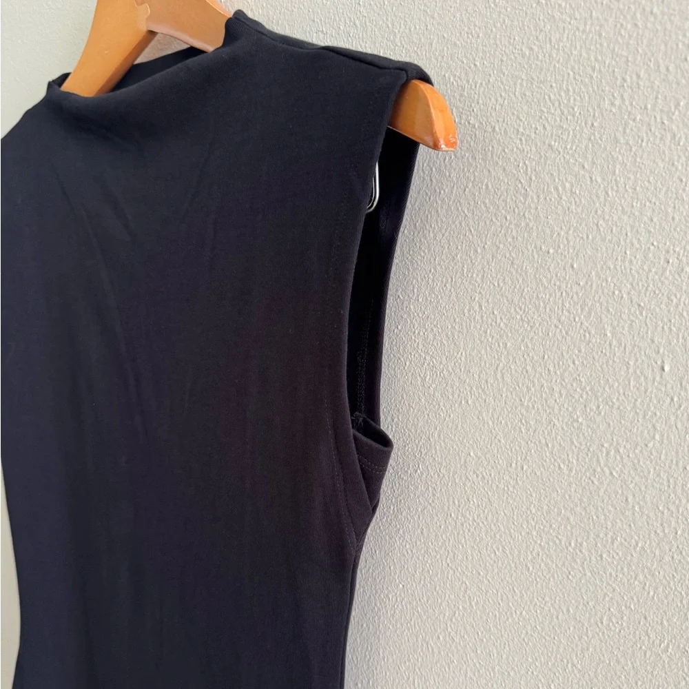 Cuts NWOT body con mini dress - Picture 7 of 9